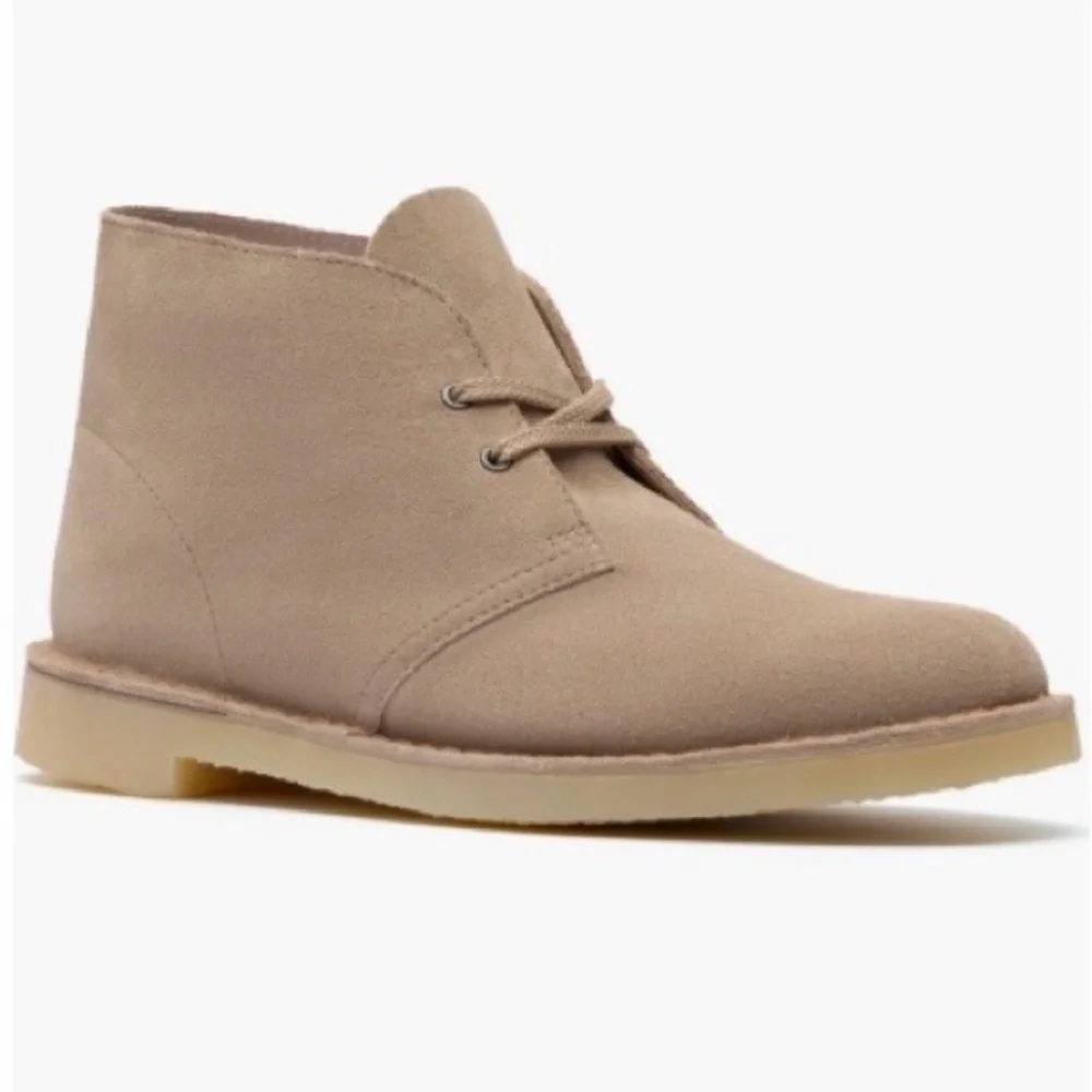 Clark’s Men's Tan Suede Desert Boots Size 7.5